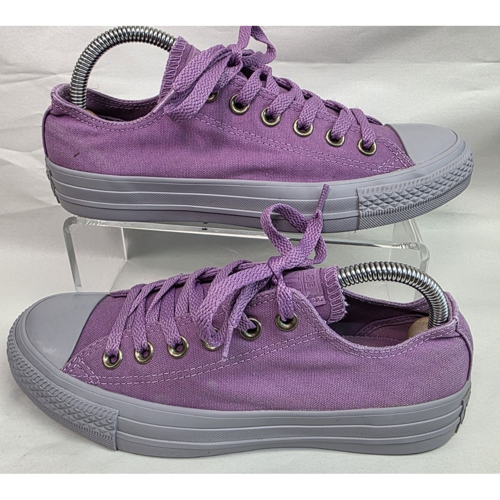 Converse (Sz 7) Womens All Star Low Purple Skateboarding Shoes 161488F